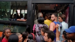 Cubanos analizan qué trajo el 2019 en materia económica