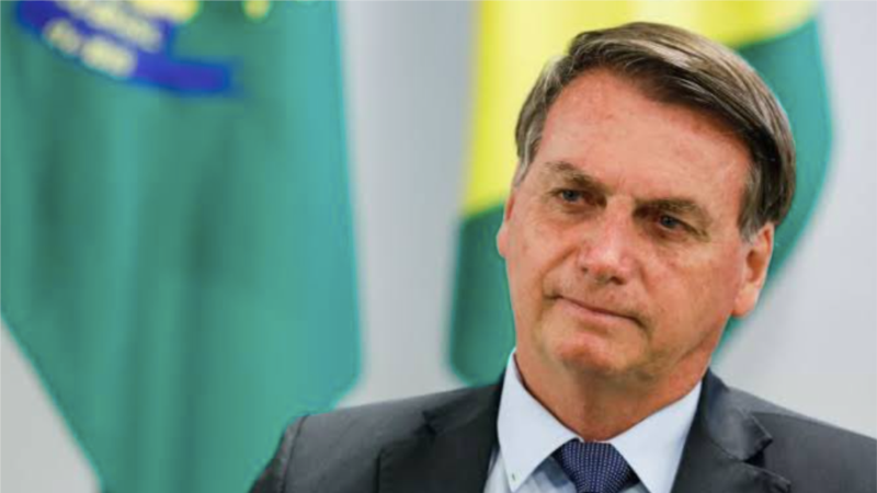 Bolsonaro es llevado a prisión; su familia alerta que es un "intento de asesinato"