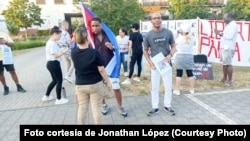 Protesta de cubanos en Alemania (Foto cortesía de Jonathan López)