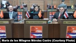 Diputados costarricenses en el plenario de la Asamblea Legislativa