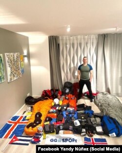 Yandy Núñez con las vituallas para su viaje al Everest. (Foto: Facebook)