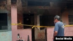 Vivienda incendiada tras la explosión de la moto eléctrica en Nuevo Vedado. (Foto: Facebook/Consejo de la Administración Plaza de la Revolución)