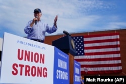Biden destacó la importancia de los sindicatos durante su discurso por el Día del Trabajo, en Filadelfia. (Foto AP/Matt Rourke)