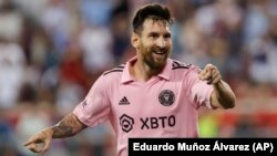El argentino Lionel Messi festeja su tanto con el Inter Miami ante los Red Bulls de Nueva York, este sábado en Harrison, Nueva Jersey. (AP/Eduardo Muñoz Álvarez)