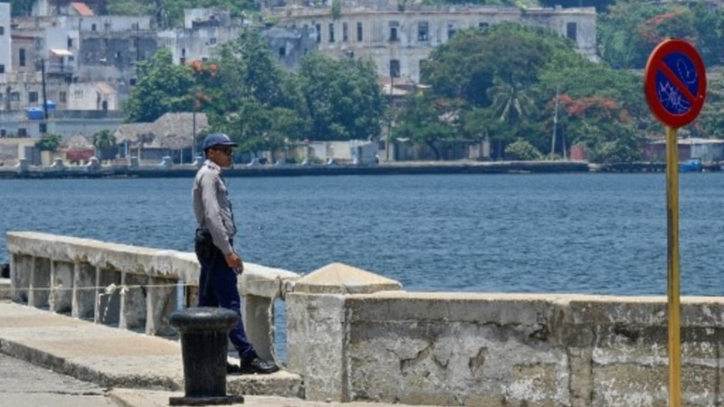 Piden respuesta internacional urgente ante cruzada policial contra la libertad de expresión en Cuba