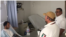 Balsero cubano hospitalizado en Tamaulipas, México,  atendido por personal médico local (Tomada de la cuenta X del INM de México)