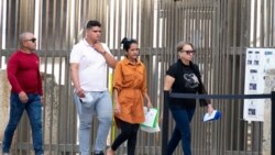 Info Martí | Los cubanos siguen llegando a EEUU