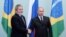  Luiz Ignacio Lula da Silva junto al presidente ruso Vladimir Putin, en Moscú, en 2010. (REUTERS/Ria Novosti/Pool/Alexei Druzhinin/Archivo)