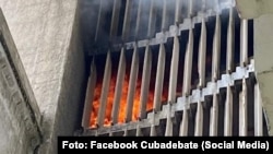 Imágenes del edificio Girón, en La Habana, durante el incendio
