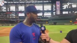 Chapman habla con Martí
