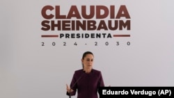La futura presidenta de México, Claudia Sheinbaum, en una conferencia de prensa en Ciudad de México, el martes 11 de junio de 2024. (AP/Eduardo Verdugo)