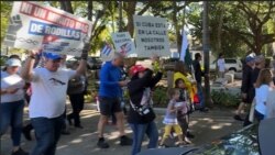 Info Martí | Marchan en Miami en respaldo a los manifestantes en Cuba