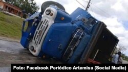 Imagen del accidente en Bahía Honda / Foto: Facebook Periódico Artemisa