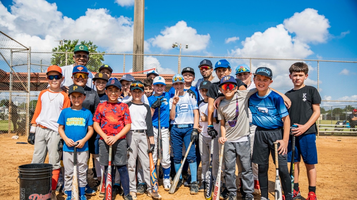 Rangers aseguran 1er boleto de playoffs desde 2016, al derrotar 6