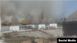 Incendio en las cercanías de la Base de Supertanqueros de Matanzas.
