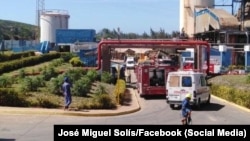Derrumbe en la Central Termoeléctrica Antonio Guiteras, en Matanzas. (Foto: José Miguel Solís/Facebook)
