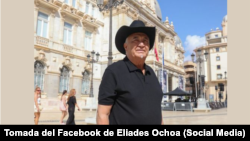 En músico cubano Eliades Ochoa en la ciudad de Cartagena (Tomada del Facebook de Eliades Ochoa)