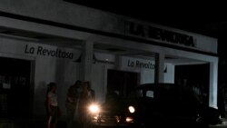 Entre “alumbrones” y falta de alimentos