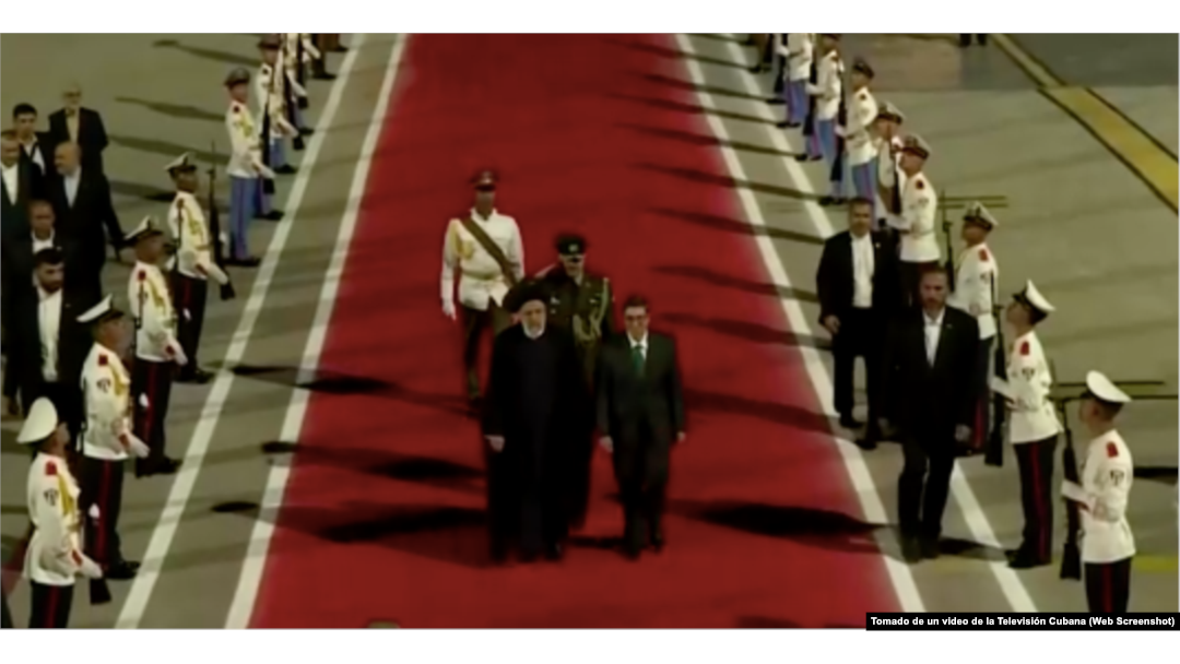 Raisi fue recibido el miércoles en la noche por el canciller cubano Bruno Rodríguez en el aeropuerto José Martí en La Habana.