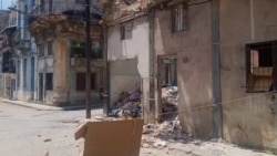 Vecinos de la Habana Vieja temen por labores de demolición en edificio en peligro de derrumbe.