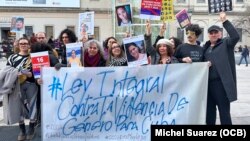 Exiliados cubanos participaron el 8 de marzo de 2023 en las manifestaciones por el Día Internacional de la Mujer en Madrid, España.