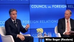 El Secretario de Estado de los Estados Unidos, Antony Blinken, en un conversatorio en el Consejo de Relaciones Exteriores con el presidente del CFR, Richard Haas.