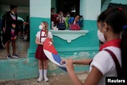 Niños en una escuela en Cuba. REUTERS: (Alexandre Meneghini)
