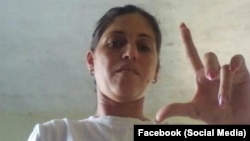 Ienelis Delgado Cué fue liberada a finales de 2023 luego de cumplir una condena de nueve meses de prisión / Foto: Facebook de la joven