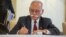 El embajador de Cuba en Honduras, Juan Roberto Loforte, firmó el nuevo convenio médico.