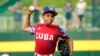 Edgar Torrez (7) de Cuba hace un lanzamiento contra Japón durante la quinta entrada de un juego de béisbol en el torneo de la Serie Mundial de Pequeñas Ligas en South Williamsport, Pensilvania. (AP/Tom E. Puskar)