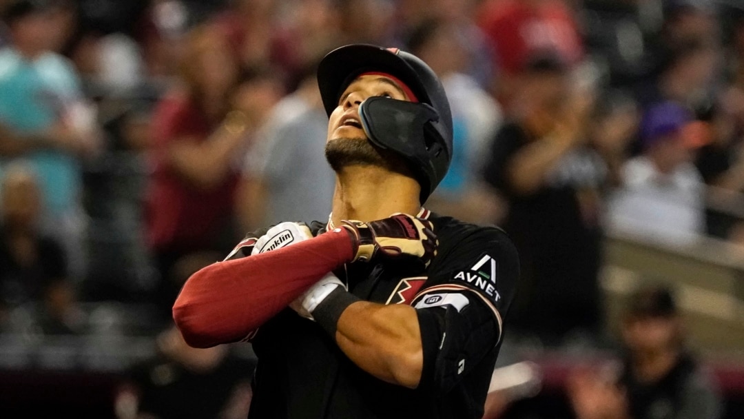 Lourdes Gurriel Jr. ROBÓ extrabase a Altuve en Arizona