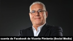 Vicente Pimienta.