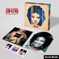 El album "Celia Cruz En Vivo: 100 años de Azúcar" viene acompañado de un libro con 100 fotografías inéditas de la gran artista cubana.