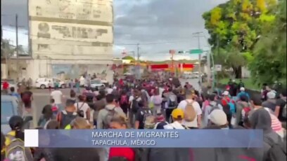 Cubanos en Tapachula se unen a caravana de migrantes VIDEO Fotos