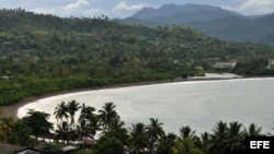 Imagen de la bahía por donde se considera desembarcó Cristóbal Colón cuando arribó a Baracoa