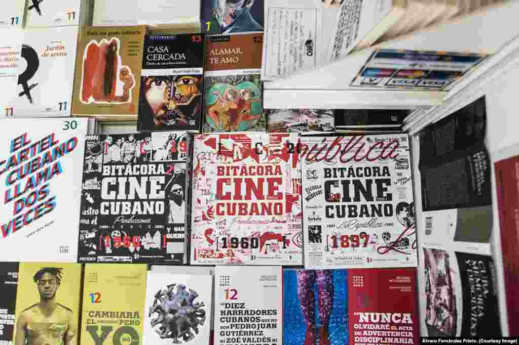 Libros cubanos del sello madrileño Ediciones La Palma. 