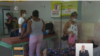 La televisión cubana mostró imágenes de un hospital en Cienfuegos, con pacientes en los pasillos por la alta incidencia de casos de dengue.