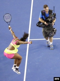 Serena Williams expresa su alegría tras conquistar su 19no título de Grand Slam.