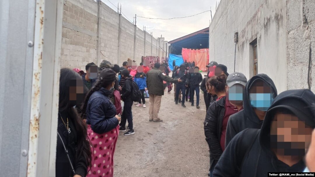 El Instituto Nacional de Migración detiene a 379 migrantes en los que se encontraban 8 cubanos.