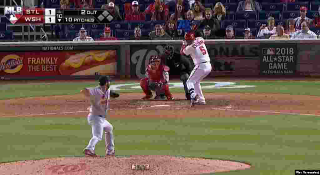 Yunel Escobar (La Habana, 1982) – Torpedero de los Nacionales de Washington