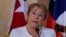 Michele Bachelet en una visita a Cuba el 8 de enero de 2018, siendo presidenta de Chile. Foto AFP/ Yamil LAGE 
