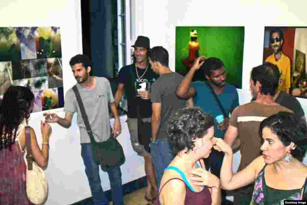 Exposición Vida Plena.