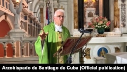 Monseñor Dionisio García Ibáñez, Arzobispo de Santiago de Cuba.