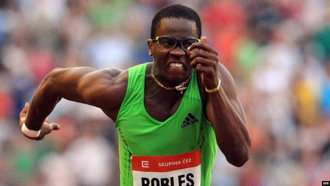 Dayron Robles.
