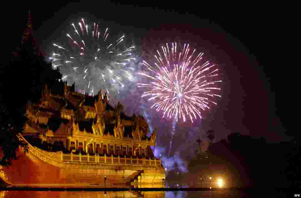 Celebraciones de año nuevo - Birmania