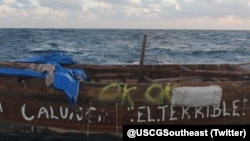 Una de las embarcaciones con cubanos a bordo interceptadas por la Guardia Costera de EEUU. (Foto: Twitter/@USCGSoutheast)