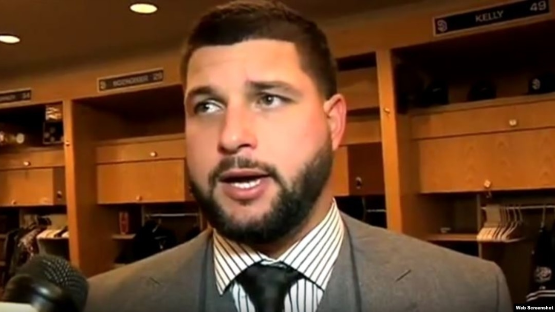 Yonder Alonso.