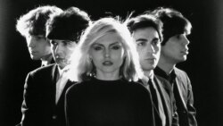 Postmoderno - Celebrando La Música New Wave