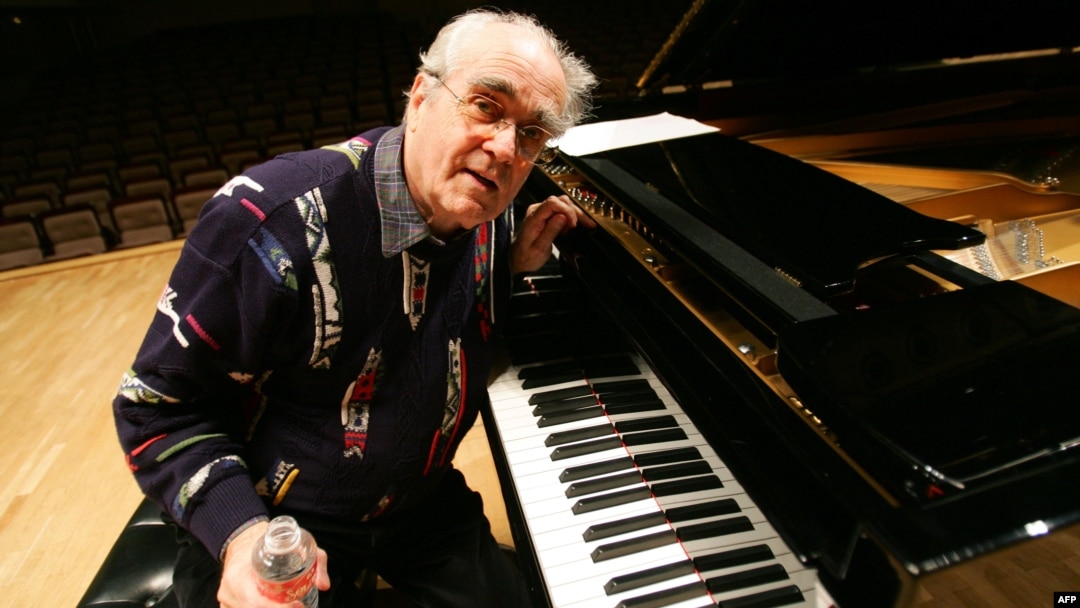Michel Legrand. 
