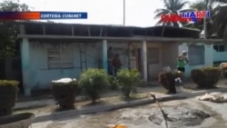 Fachadas de Caimanera para Díaz-Canel